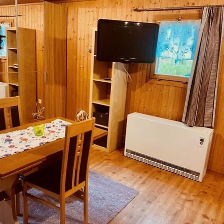 Guenstig Und Einfaches Studio Auf Dem Bauernhof Zuoz Esterno foto
